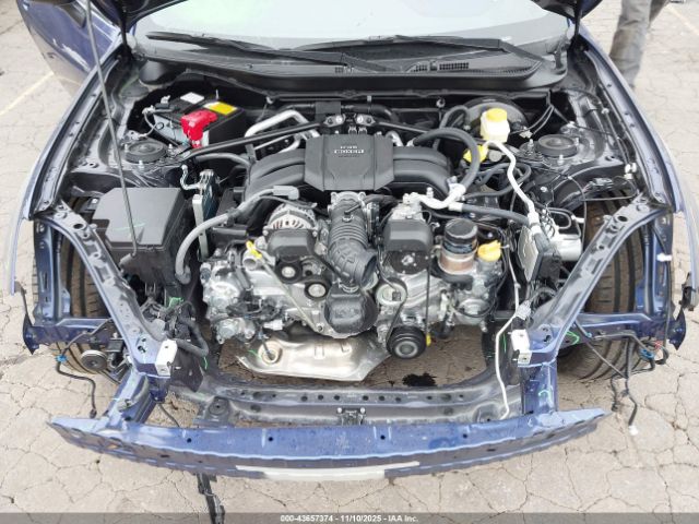 2025 TOYOTA GR86 JF1ZNBE10S8760266 Photo 9