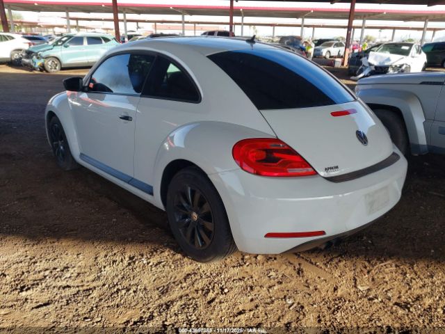 2014 VOLKSWAGEN BEETLE 3VWF17ATXEM647659 Photo 2
