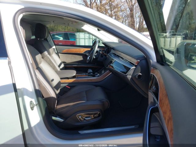 2019 AUDI A8 L WAU8DAF85KN007006 Photo 4