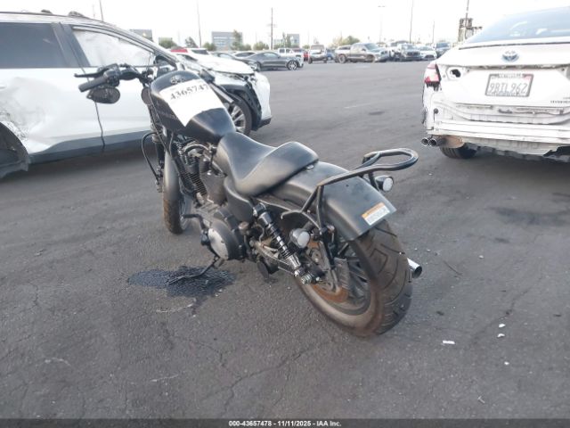 2010 HARLEY-DAVIDSON XL883 1HD4LE230AC428436 Photo 2