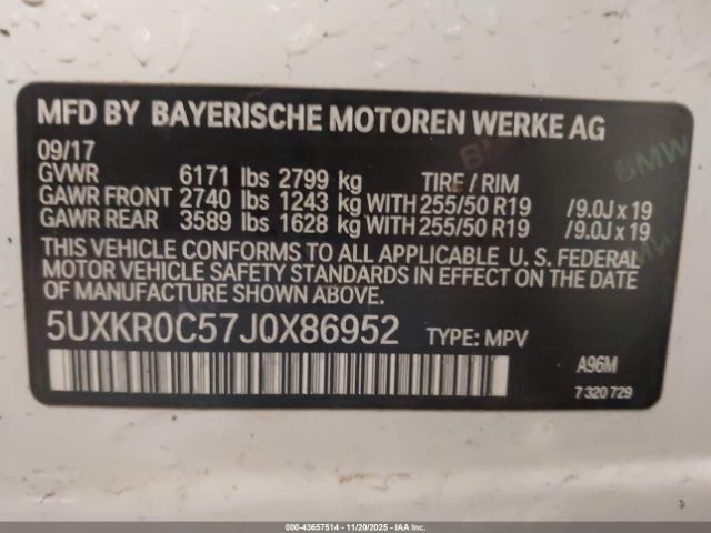 2018 BMW X5 5UXKR0C57J0X86952 Photo 8