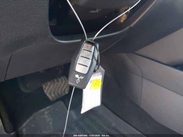 2024 MITSUBISHI OUTLANDER JA4J3VA85RZ068892 Photo 10