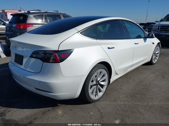 Продажа на аукционе авто 2022 Tesla Model 3 Rear-wheel Drive, vin: 5YJ3E1EAXNF191151, номер лота: 43657636