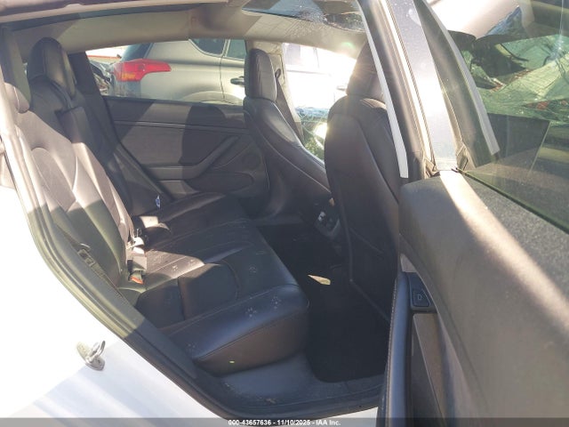 Продажа на аукционе авто 2022 Tesla Model 3 Rear-wheel Drive, vin: 5YJ3E1EAXNF191151, номер лота: 43657636