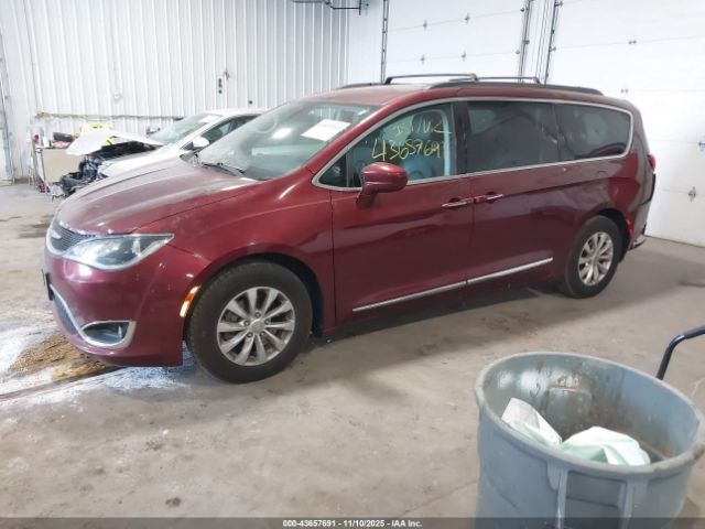 2017 CHRYSLER PACIFICA 2C4RC1BGXHR687889 Photo 1