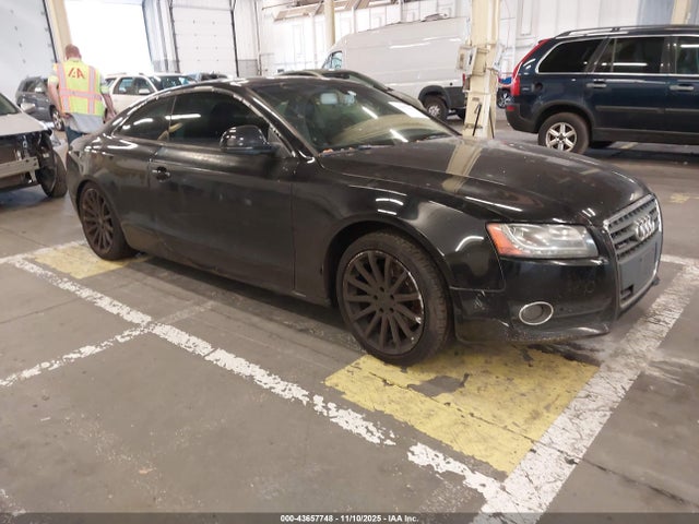 2009 AUDI A5 WAUDK78T69A012550 Photo 0