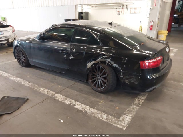 2009 AUDI A5 WAUDK78T69A012550 Photo 2
