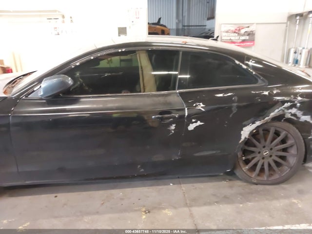 2009 AUDI A5 WAUDK78T69A012550 Photo 5