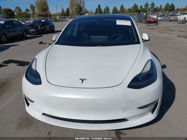 Tesla Model 3 Long Range Dual Motor All-wheel Drive 2021 5YJ3E1EB7MF048424 Image 11