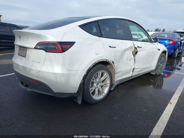7SAYGDEE1PF792412 Tesla Model Y Awd/long Range Dual Motor All-wheel Drive