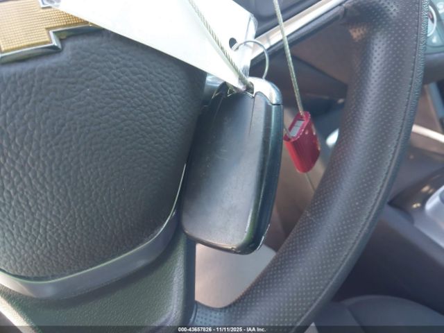 2019 CHEVROLET MALIBU 1G1ZD5STXKF168138 Photo 10