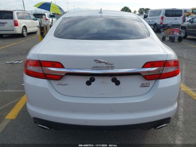 2014 JAGUAR XF SAJWJ0EF0E8U11171 Photo 5