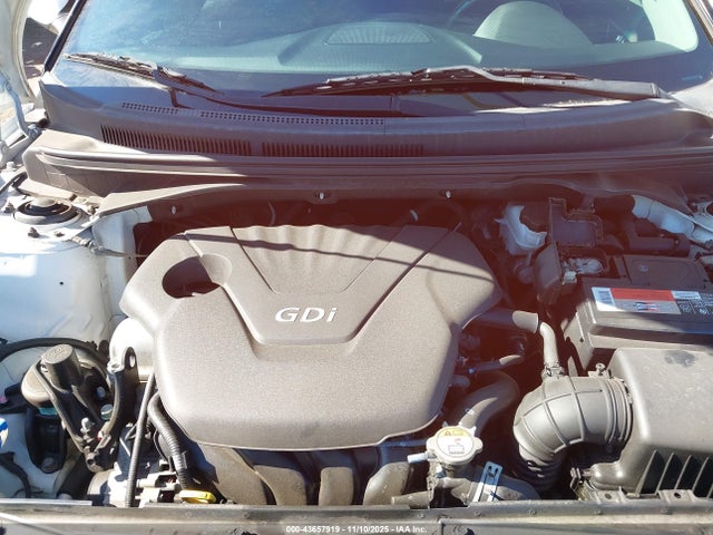 KMHTC6AD5HU309889 Hyundai Veloster