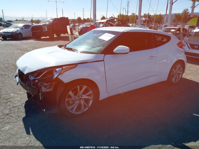 KMHTC6AD5HU309889 Hyundai Veloster