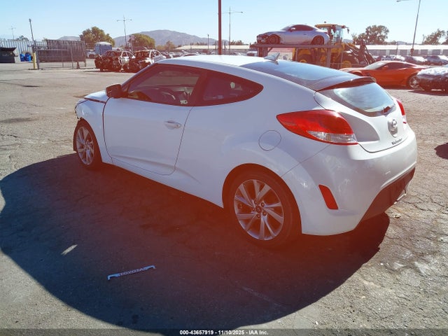 KMHTC6AD5HU309889 Hyundai Veloster