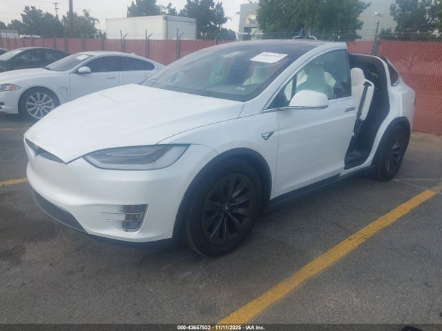 2019 TESLA MODEL X 5YJXCDE25KF151444 Photo 1