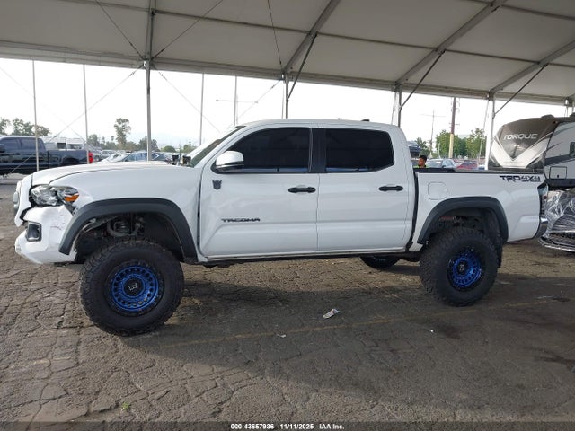 3TMCZ5AN0HM108184 Toyota Tacoma Trd Off Road