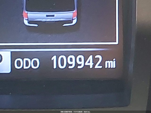 3TMCZ5AN0HM108184 Toyota Tacoma Trd Off Road