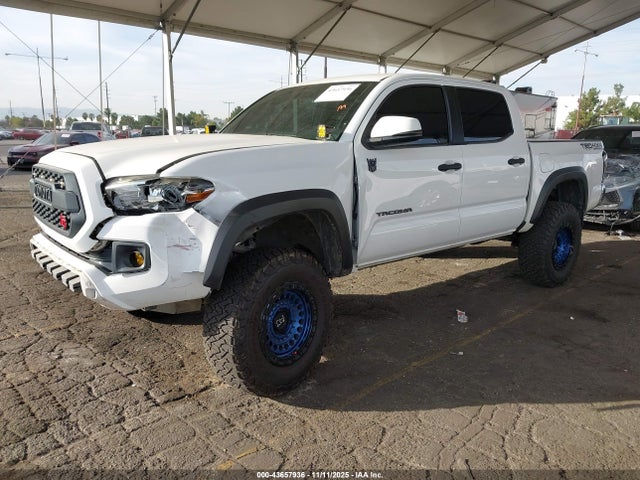3TMCZ5AN0HM108184 Toyota Tacoma Trd Off Road