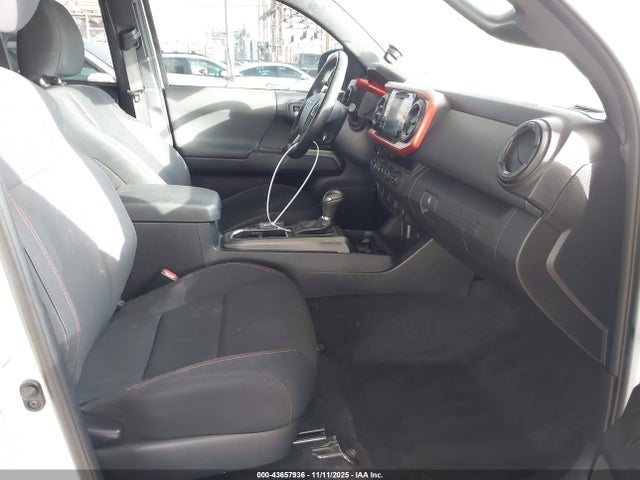3TMCZ5AN0HM108184 Toyota Tacoma Trd Off Road