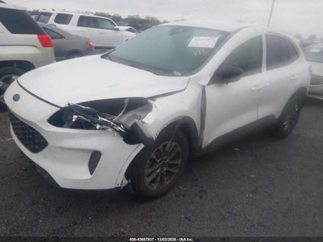 2022 FORD ESCAPE 1FMCU9G63NUA61046 Photo 1
