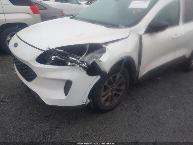 2022 FORD ESCAPE 1FMCU9G63NUA61046 Photo 5