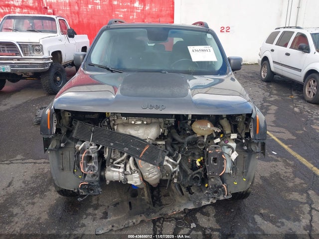 ZACCJBCT6GPD58042 Jeep Renegade Trailhawk