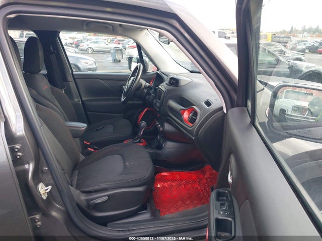 ZACCJBCT6GPD58042 Jeep Renegade Trailhawk