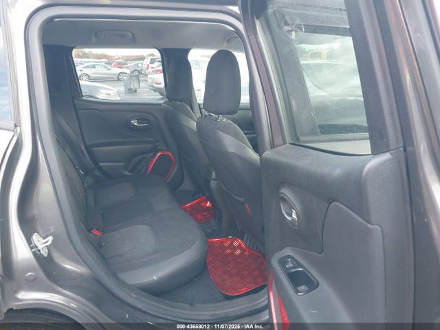 ZACCJBCT6GPD58042 Jeep Renegade Trailhawk