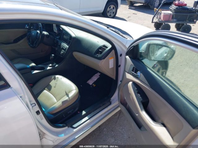 2013 KIA OPTIMA HYBRID KNAGM4AD0D5038765 Photo 4