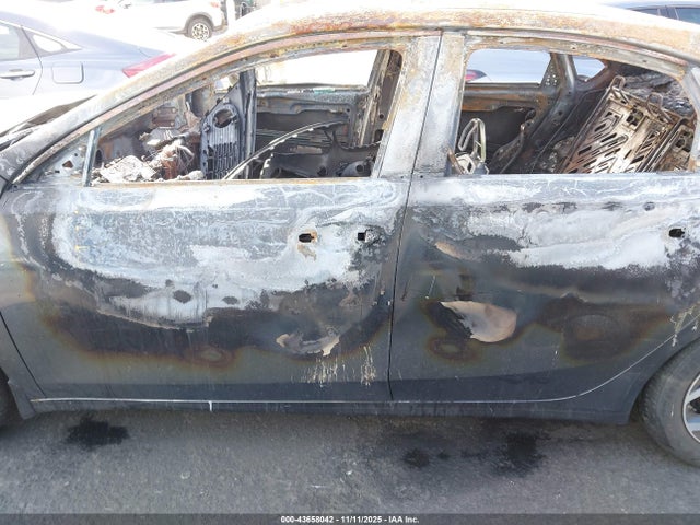 3KPF24AD5ME325351 KIA Forte Lxs