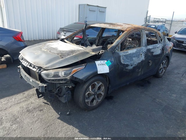 3KPF24AD5ME325351 KIA Forte Lxs