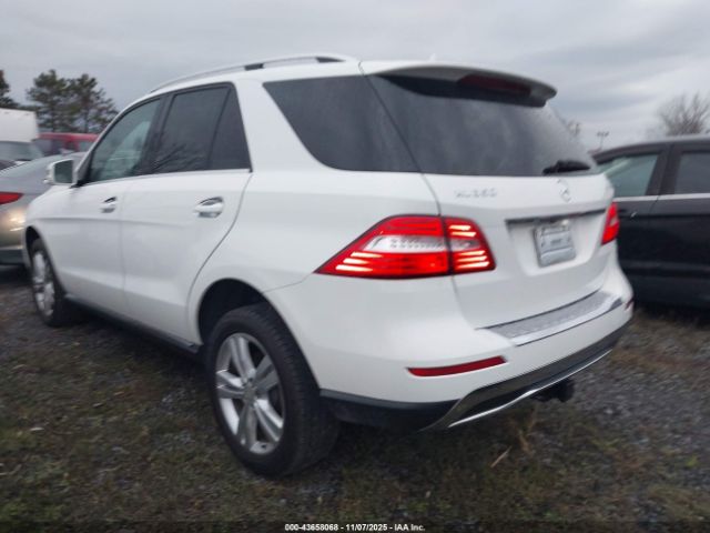 2015 MERCEDES-BENZ ML 350 4JGDA5HB7FA476942 Photo 2