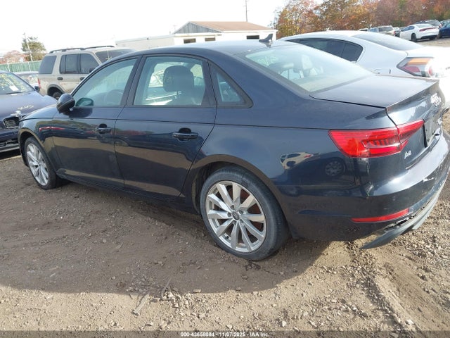 2017 Audi A4 2.0t Premium მანქანა იყიდება აუქციონზე, vin: WAUANAF4XHN006910, აუქციონის ნომერი: 43658084