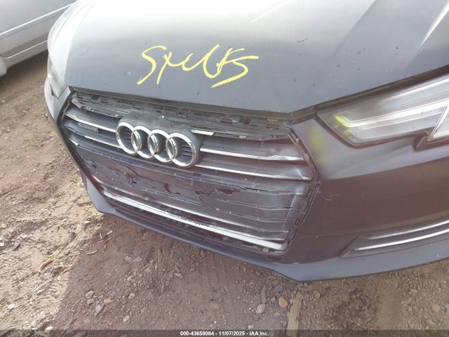 2017 Audi A4 2.0t Premium მანქანა იყიდება აუქციონზე, vin: WAUANAF4XHN006910, აუქციონის ნომერი: 43658084