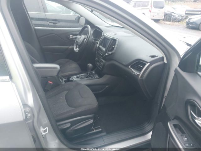 2019 JEEP CHEROKEE 1C4PJMCX2KD342122 Photo 4