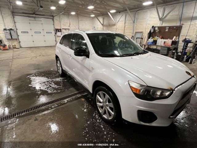 2013 MITSUBISHI OUTLANDER SPORT 4A4AP3AU5DE021561 Photo 0