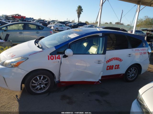 2012 TOYOTA PRIUS V JTDZN3EU4C3142540 Photo 5