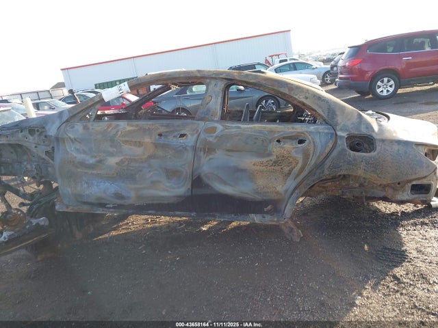 WDDSJ4GBXGN331160 Mercedes-Benz CLA 250 4MATIC
