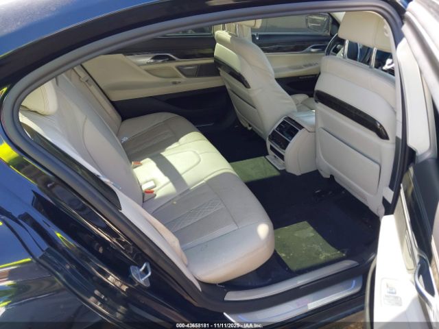 2018 BMW 750I WBA7F2C57JB238396 Photo 7