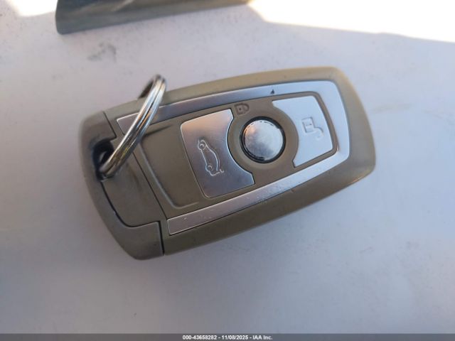 2012 BMW 328I WBA3A5C57CF342333 Photo 10