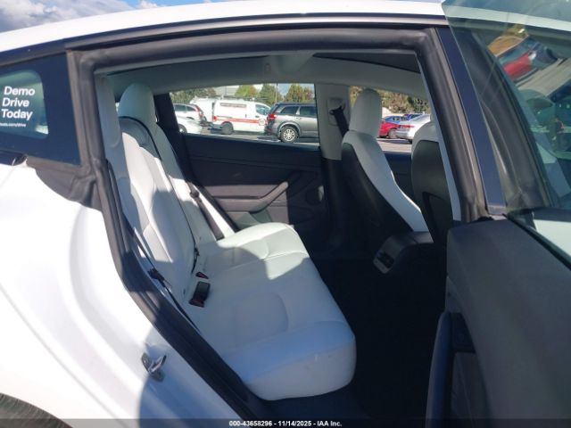 2022 TESLA MODEL 3 5YJ3E1EB1NF228113 Photo 7