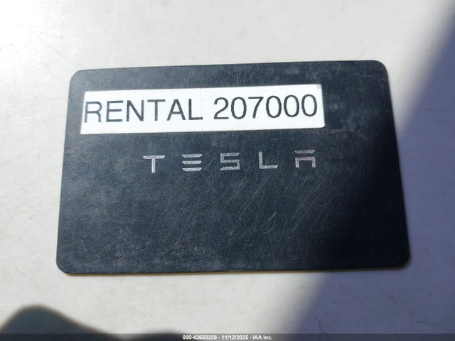 Tesla Model 3 Long Range Dual Motor All-wheel Drive 2022 5YJ3E1EB4NF207000 Image 11