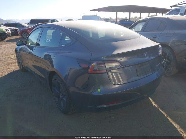 Tesla Model 3 Long Range Dual Motor All-wheel Drive 2022 5YJ3E1EB4NF207000 Image 3