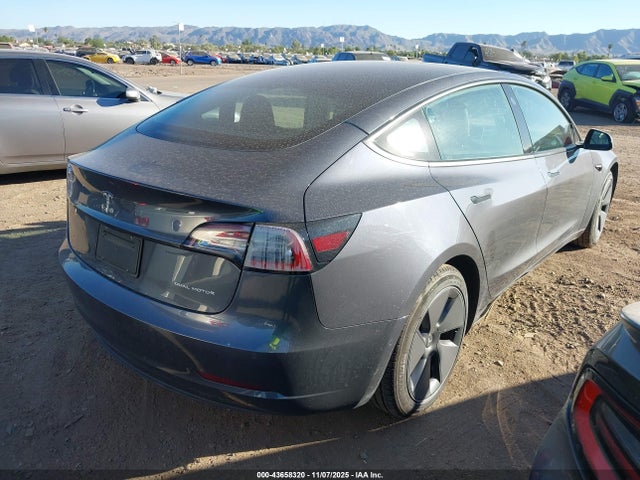 Tesla Model 3 Long Range Dual Motor All-wheel Drive 2022 5YJ3E1EB4NF207000 Image 4