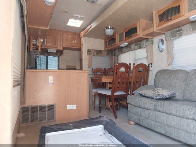 Продажа на аукционе авто 2008 Forest River Cardinal, vin: 4X4FCAF258G093689, номер лота: 43658444