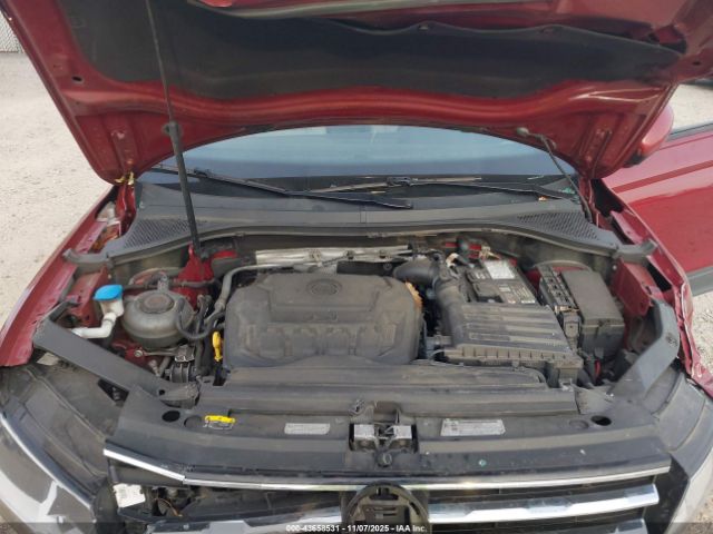 2018 VOLKSWAGEN TIGUAN 3VV0B7AX5JM125767 Photo 9