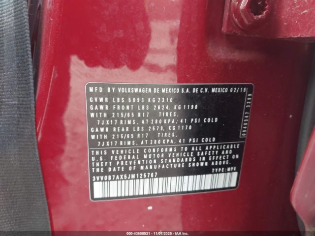 2018 VOLKSWAGEN TIGUAN 3VV0B7AX5JM125767 Photo 8