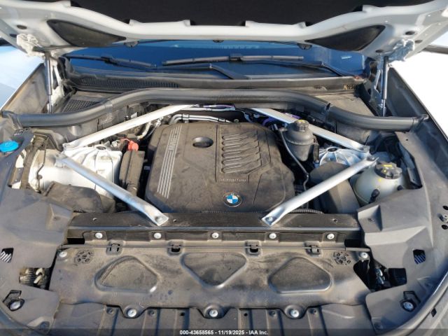2022 BMW X5 5UXCR6C00N9J15183 Photo 9