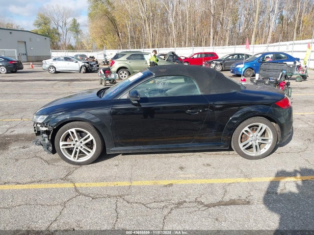 43658599 :رقم المزاد ، TRUT5CFV2G1027469 vin ، 2016 Audi Tt 2.0t مزاد بيع